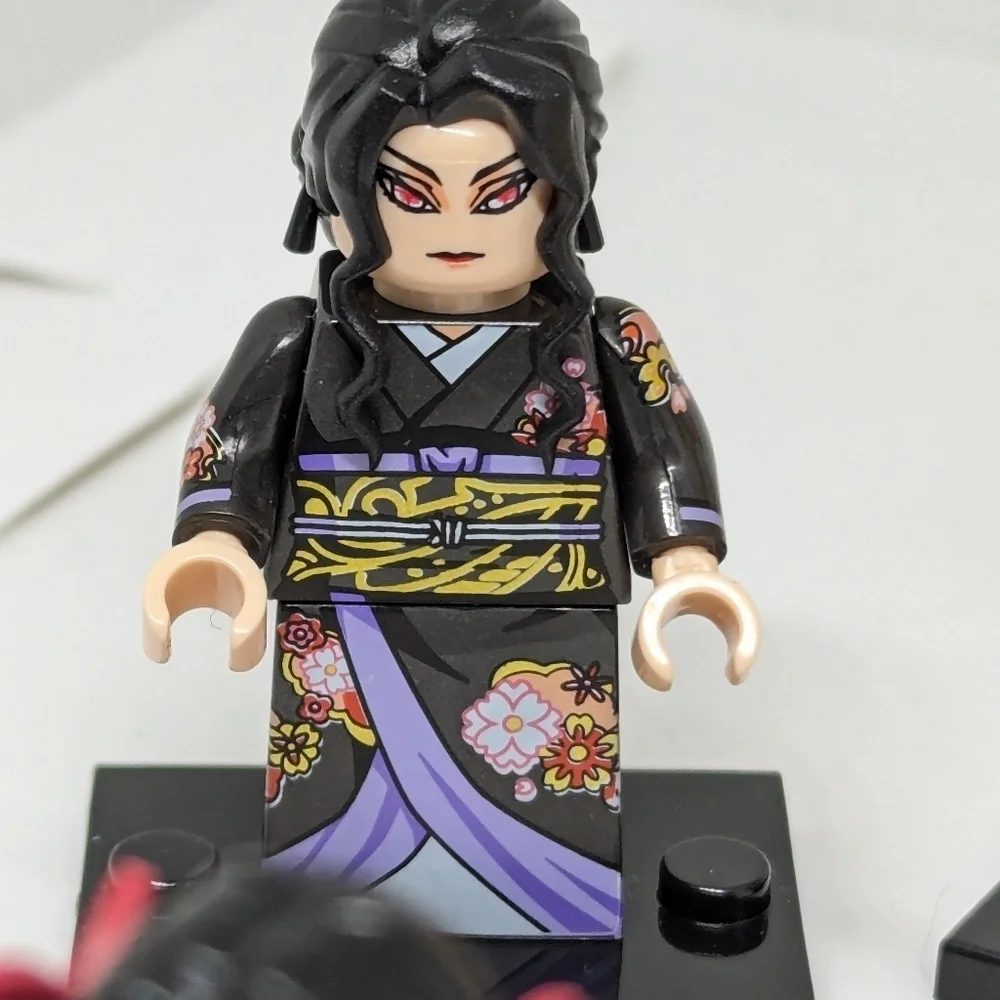 8 Minifigures- Demon Slayer Anime Building Block Toy Collectors Action Figures